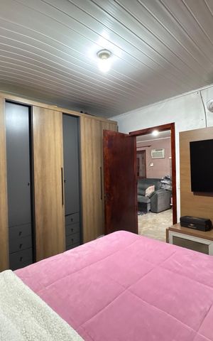 Casa à venda com 140m², 3 quartos e 2 vagas