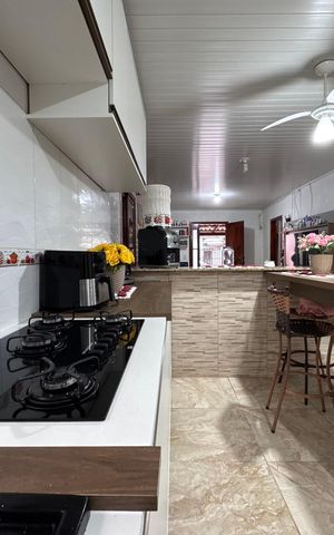 Casa à venda com 140m², 3 quartos e 2 vagas