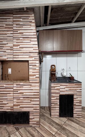 Casa à venda com 140m², 3 quartos e 2 vagas