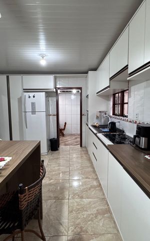 Casa à venda com 140m², 3 quartos e 2 vagas