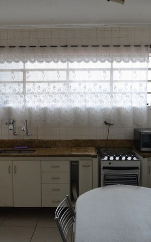 Apartamento à venda com 180m², 4 quartos e 1 vagaCozinha