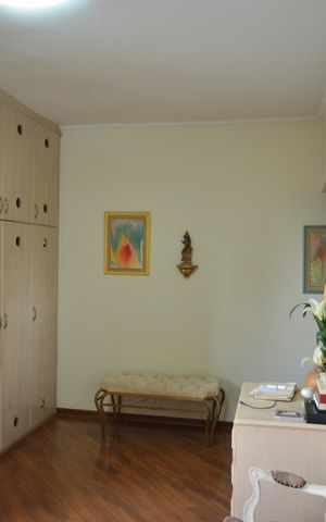 Apartamento à venda com 180m², 4 quartos e 1 vagaSuíte