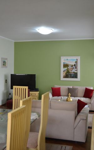 Apartamento à venda com 180m², 4 quartos e 1 vagaSala
