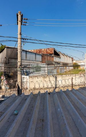 Casa à venda com 220m², 3 quartos e 4 vagasSuíte - Vista