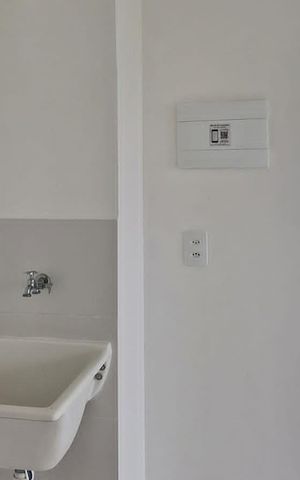 Apartamento para alugar com 32m², 2 quartos e sem vaga Apartamento para alugar com 32m², 2 quartos e sem vagaÁrea de Serviço