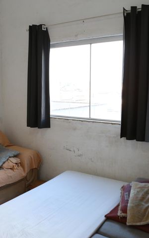 Casa à venda com 200m², 2 quartos e 5 vagasSala