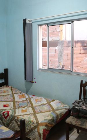 Casa à venda com 200m², 2 quartos e 5 vagasQuarto 2