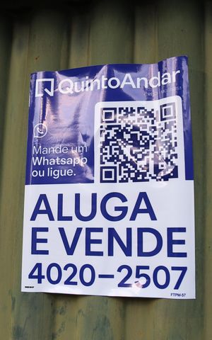 Casa à venda com 200m², 2 quartos e 5 vagasPlaquinha 
