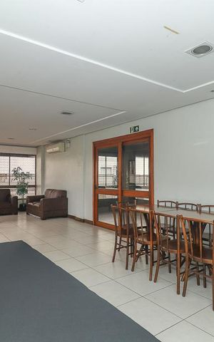 Apartamento para alugar com 400m², 3 quartos e 3 vagasÁrea comum - Salão de festas