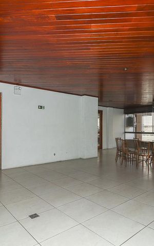 Apartamento para alugar com 400m², 3 quartos e 3 vagasÁrea comum - Salão de festas