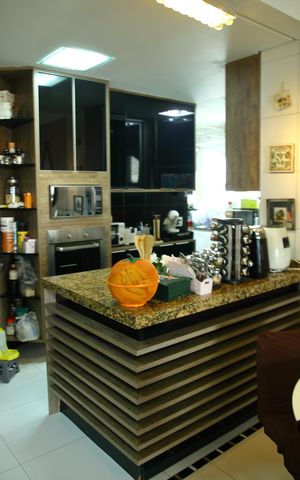 Apartamento à venda com 212m², 3 quartos e 3 vagasCozinha 