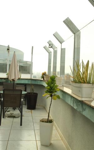 Apartamento à venda com 212m², 3 quartos e 3 vagasCobertura 
