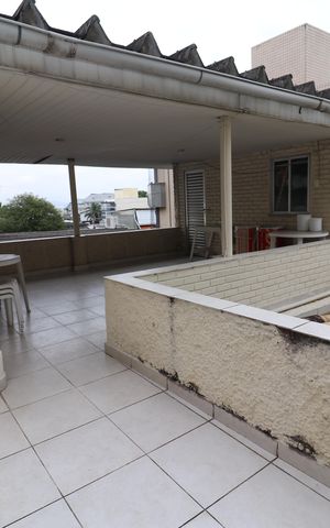 Casa à venda com 323m², 4 quartos e 3 vagasÁrea externa