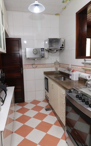 Casa à venda com 323m², 4 quartos e 3 vagasCozinha