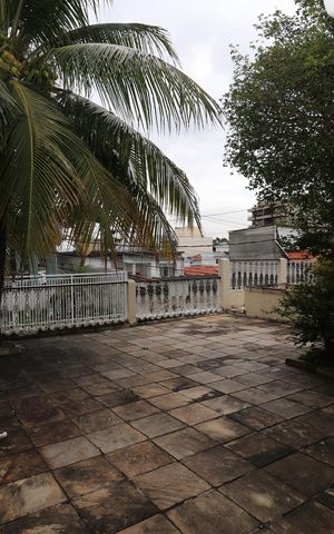 Casa à venda com 323m², 4 quartos e 3 vagasÁrea externa