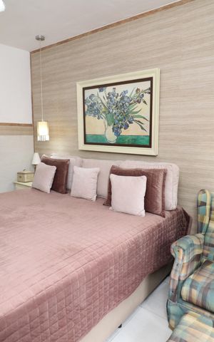 Casa à venda com 323m², 4 quartos e 3 vagasSuíte