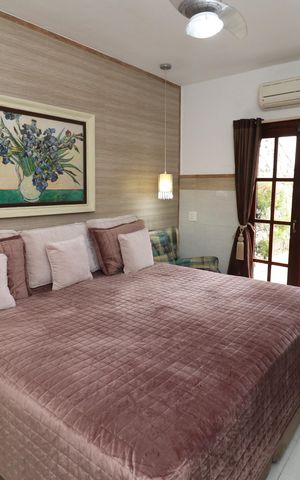 Casa à venda com 323m², 4 quartos e 3 vagasSuíte