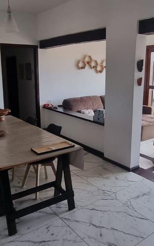 Casa à venda com 300m², 4 quartos e 2 vagas Casa à venda com 300m², 4 quartos e 2 vagasSala de Jantar