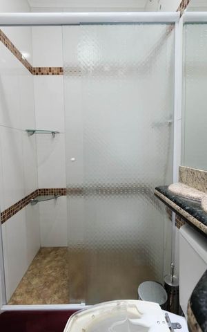 Casa à venda com 100m², 3 quartos e 2 vagasBanheiro