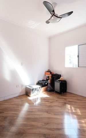 Casa à venda com 100m², 3 quartos e 2 vagasQuarto 1