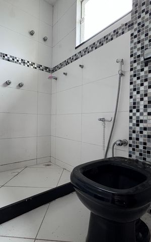 Apartamento à venda com 270m², 3 quartos e 2 vagas Apartamento à venda com 270m², 3 quartos e 2 vagasSuíte - Banheiro