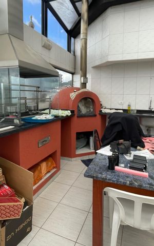 Apartamento à venda com 198m², 3 quartos e 3 vagas