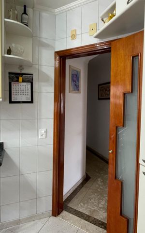 Apartamento à venda com 198m², 3 quartos e 3 vagas