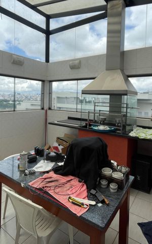 Apartamento à venda com 198m², 3 quartos e 3 vagas