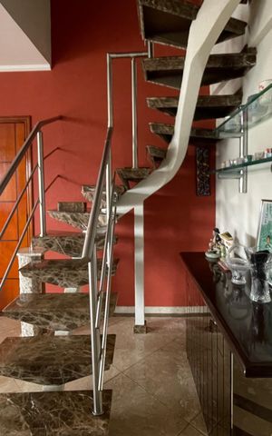 Apartamento à venda com 198m², 3 quartos e 3 vagas
