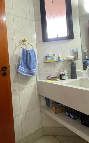 Apartamento à venda com 198m², 3 quartos e 3 vagas