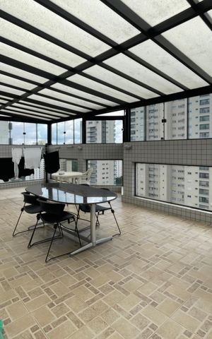 Apartamento à venda com 198m², 3 quartos e 3 vagas