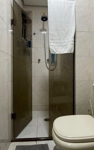 Apartamento à venda com 198m², 3 quartos e 3 vagas