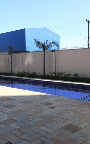 Apartamento à venda com 37m², 2 quartos e sem vagaÁrea comum - Piscina