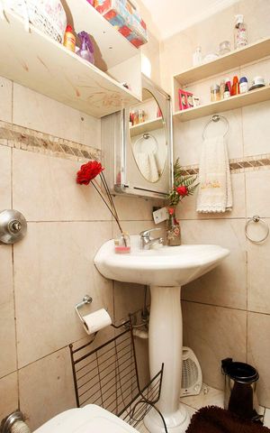 Apartamento à venda com 64m², 1 quarto e sem vagaBanheiro