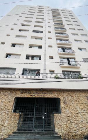 Apartamento à venda com 123m², 3 quartos e 1 vaga Apartamento à venda com 123m², 3 quartos e 1 vagaFachada