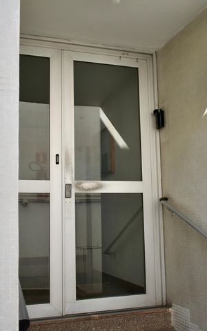 Apartamento à venda com 75m², 2 quartos e 1 vaga Apartamento à venda com 75m², 2 quartos e 1 vagaEntrada