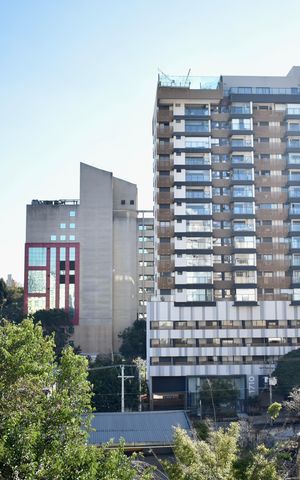 Apartamento à venda com 75m², 2 quartos e 1 vaga Apartamento à venda com 75m², 2 quartos e 1 vagaQuarto 1