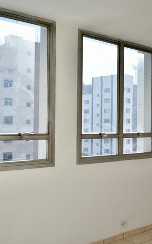 Apartamento à venda com 75m², 2 quartos e 1 vaga Apartamento à venda com 75m², 2 quartos e 1 vagaSala