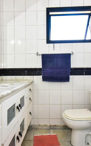 Apartamento à venda com 230m², 3 quartos e 4 vagasBanheiro Suíte