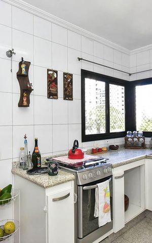 Apartamento à venda com 230m², 3 quartos e 4 vagasCozinha
