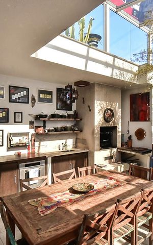 Apartamento à venda com 230m², 3 quartos e 4 vagasCobertura