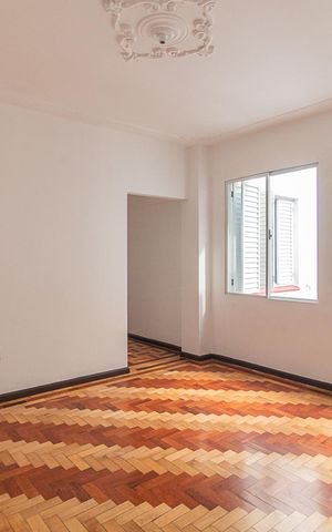 Apartamento à venda com 110m², 3 quartos e sem vagaSala