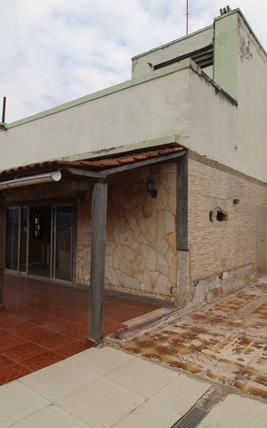 Apartamento à venda com 377m², 3 quartos e 2 vagasCobertura