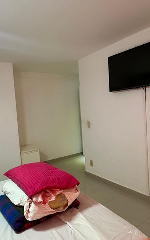 Apartamento à venda com 326m², 5 quartos e 3 vagas Apartamento à venda com 326m², 5 quartos e 3 vagasSuíte 2