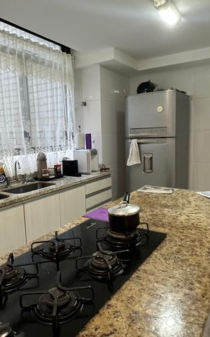 Apartamento à venda com 326m², 5 quartos e 3 vagas Apartamento à venda com 326m², 5 quartos e 3 vagasCozinha da Cobertura