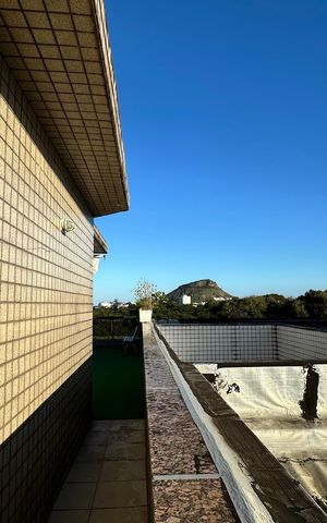 Apartamento à venda com 326m², 5 quartos e 3 vagas Apartamento à venda com 326m², 5 quartos e 3 vagasCobertura
