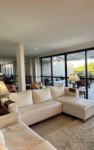 Apartamento à venda com 326m², 5 quartos e 3 vagas Apartamento à venda com 326m², 5 quartos e 3 vagasSala