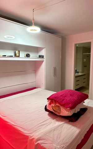 Apartamento à venda com 326m², 5 quartos e 3 vagas Apartamento à venda com 326m², 5 quartos e 3 vagasSuíte 2