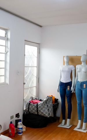 Casa para alugar com 137m², 2 quartos e 2 vagas Casa para alugar com 137m², 2 quartos e 2 vagasSala