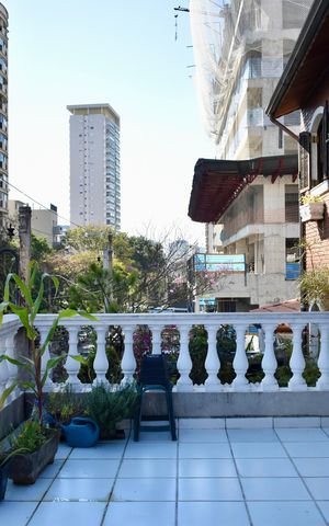 Casa à venda com 220m², 3 quartos e 2 vagas Casa à venda com 220m², 3 quartos e 2 vagasVaranda Suíte 1